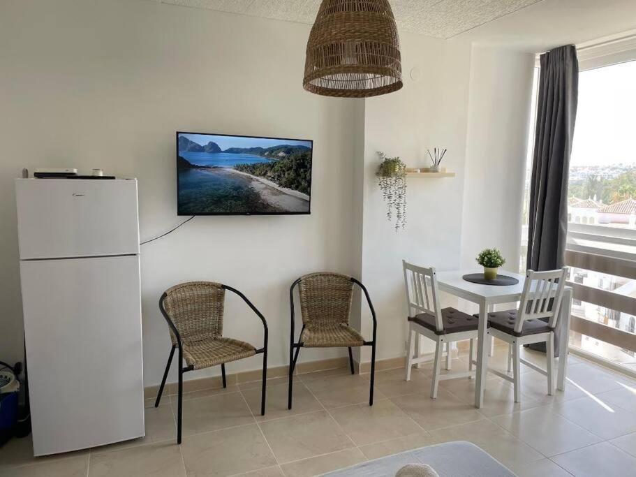 Estudio Con Hermosas Vistas Benalmadena
